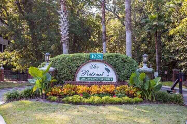 Condo For Sale - 1025 Riverland Woods Place #APT 214<br/> Charleston, SC 29412