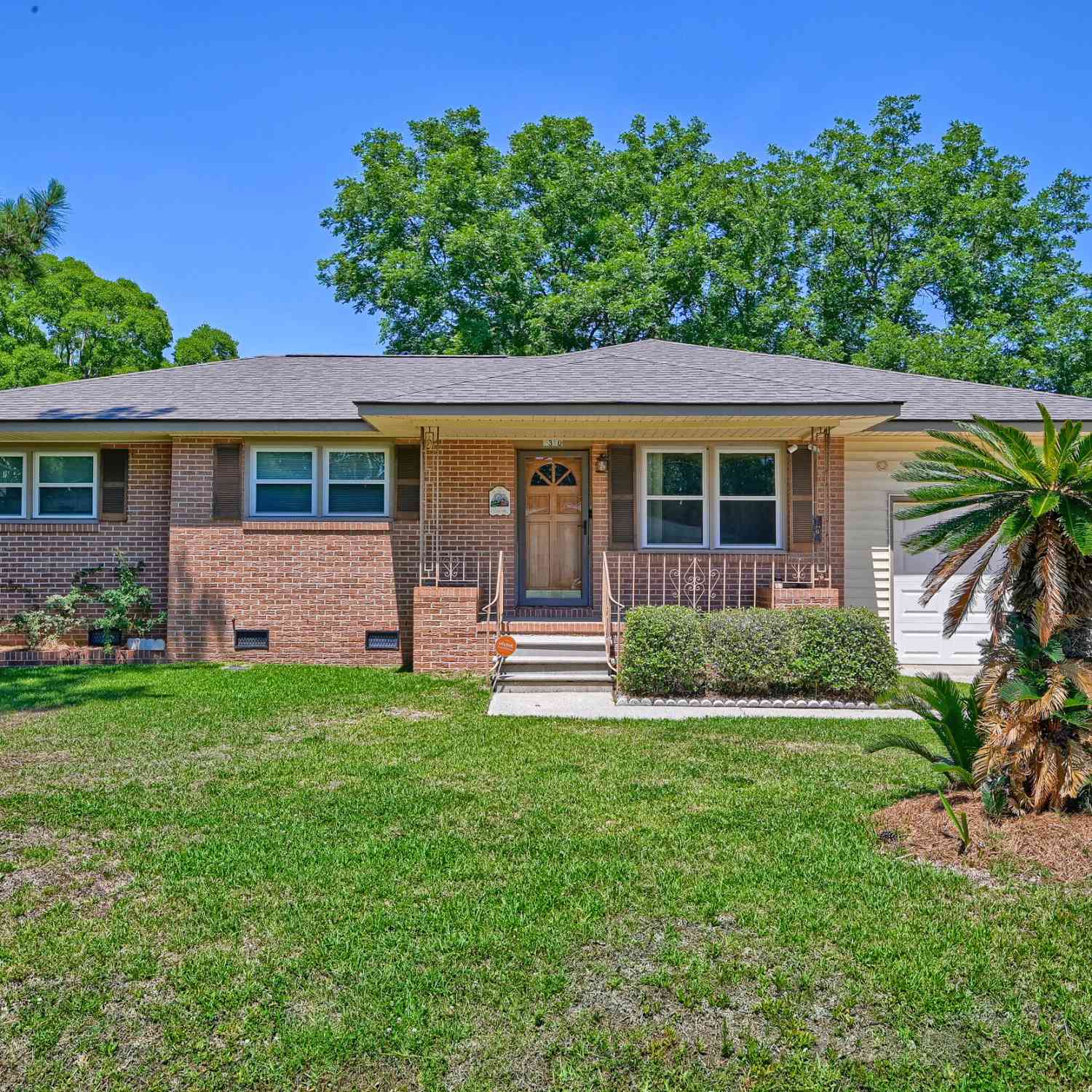 Homes For Sale - 5310 Eileen Street<br/> North Charleston, SC 29418