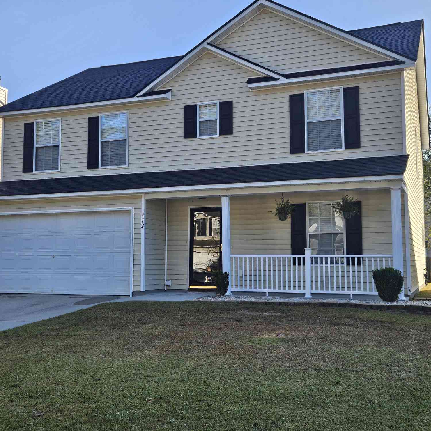 Homes For Rent - 412 Aberdeen Circle<br/> Summerville, SC 29483