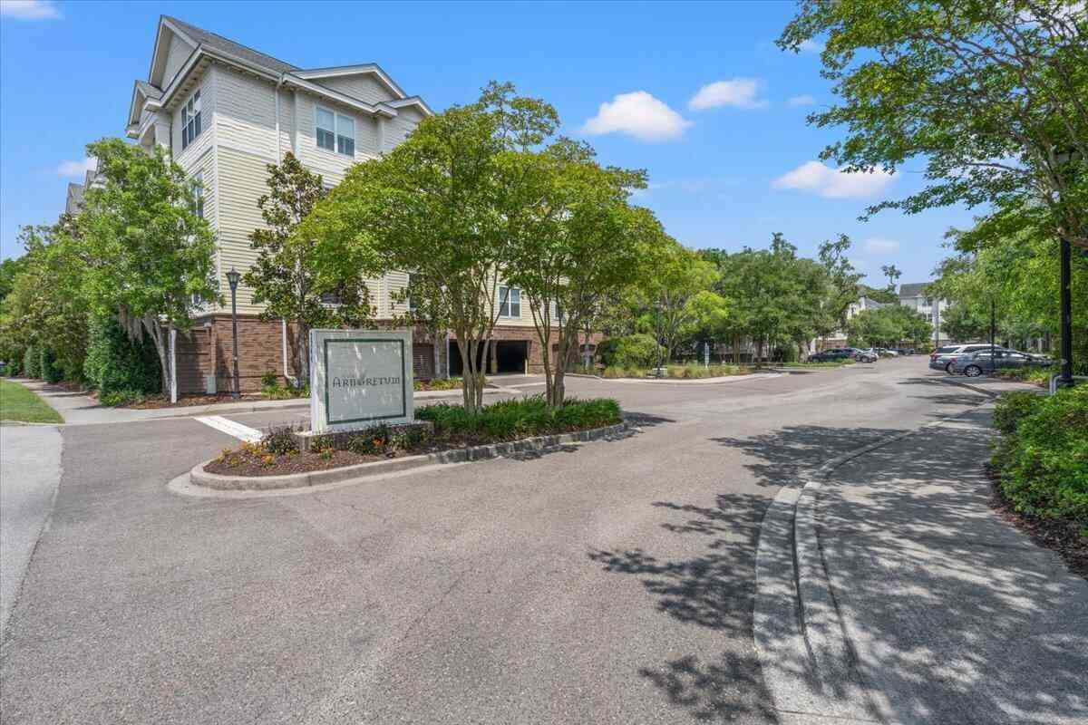 Condo For Sale - 2244 Ashley Crossing Drive #324<br/> Charleston, SC 29414