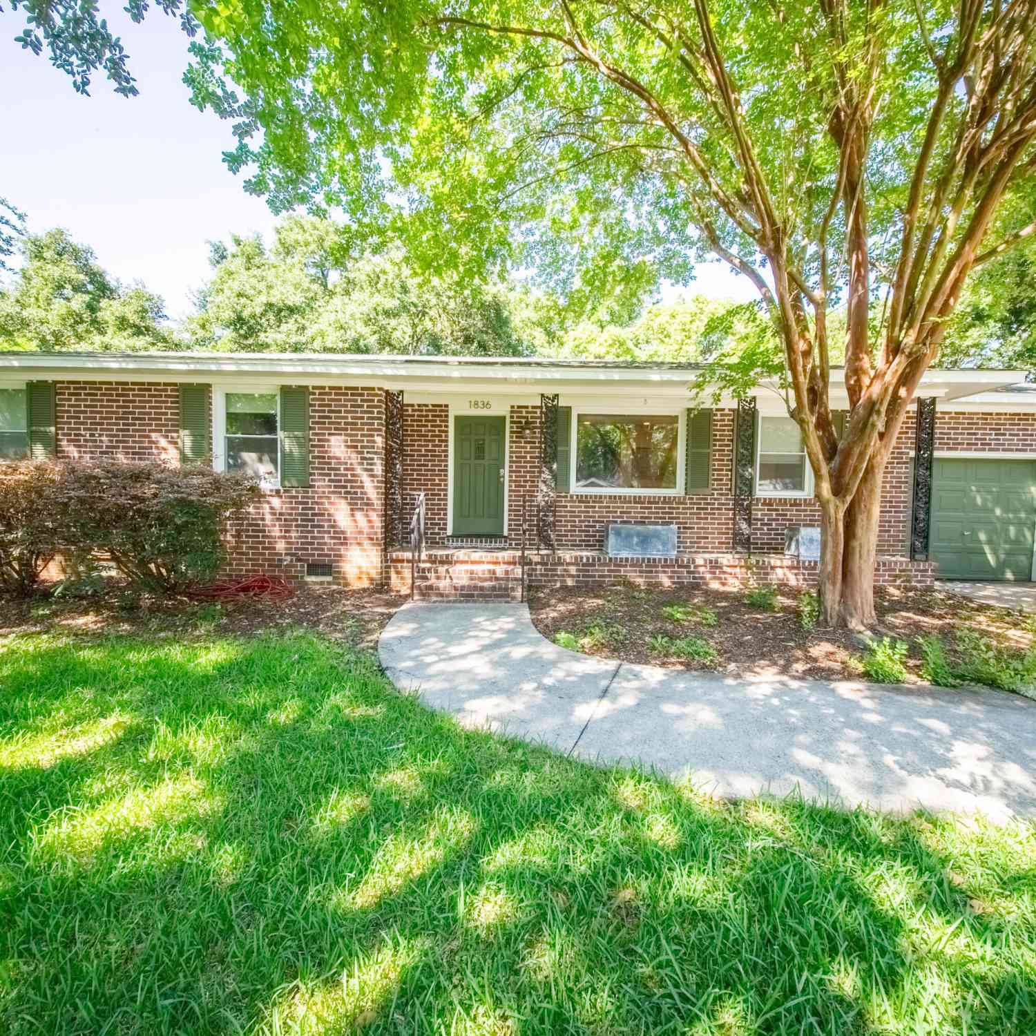Homes For Sale - 1836 Saint Julian Drive<br/> Charleston, SC 29407