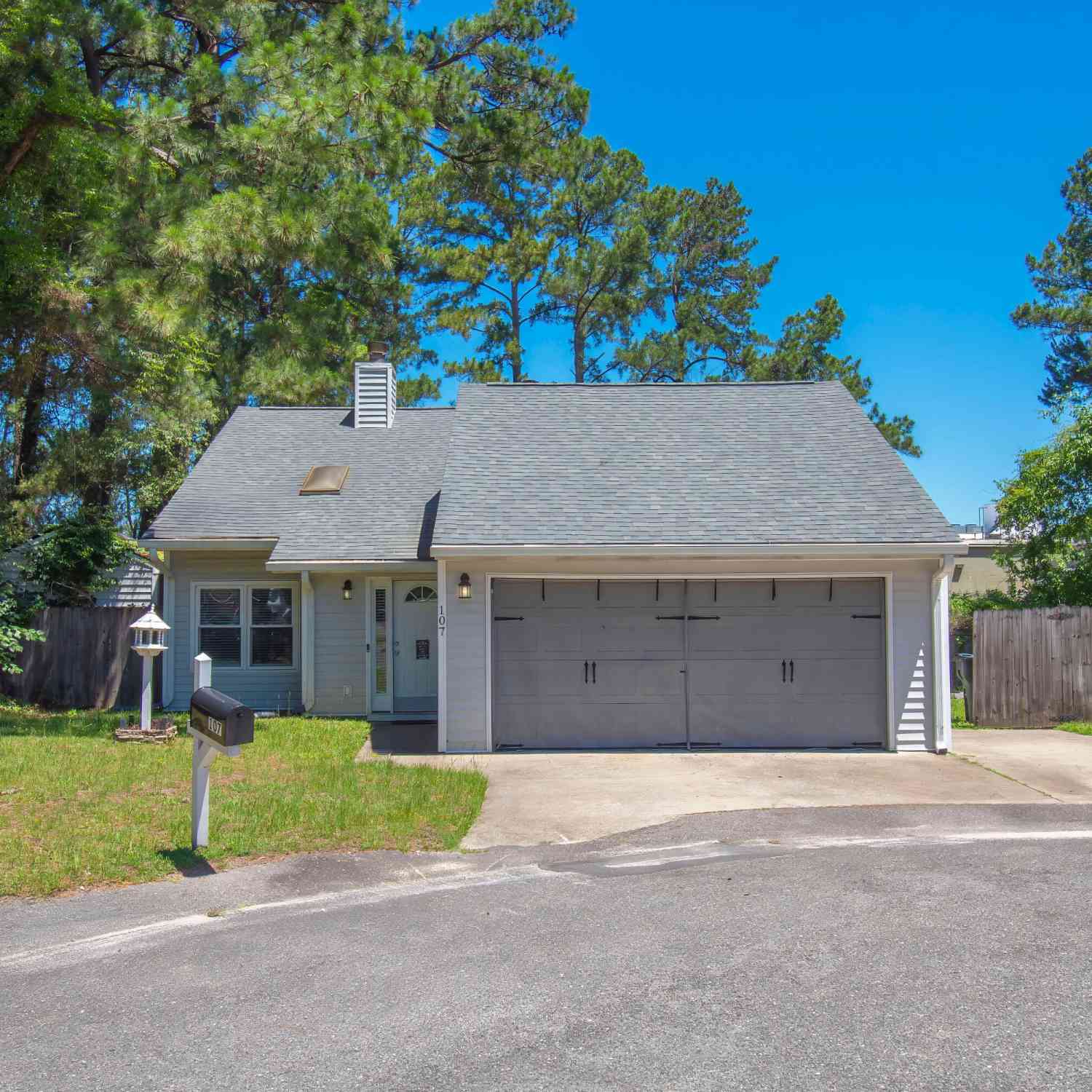 Homes For Sale - 107 White Water Court<br/> Summerville, SC 29486