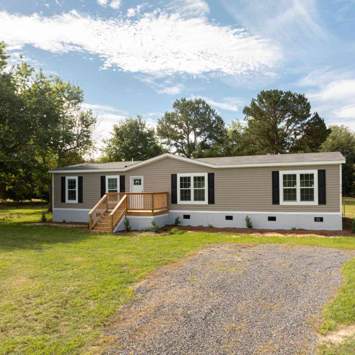 Homes For Sale - 310 Michelle Street<br/> Eutawville, SC 29048