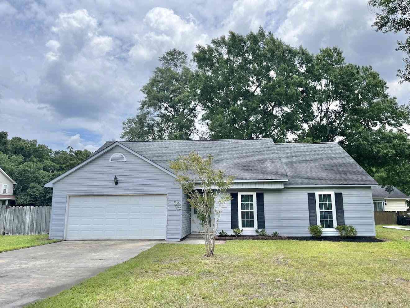Homes For Rent - 8486 William Moultrie Drive<br/> North Charleston, SC 29420