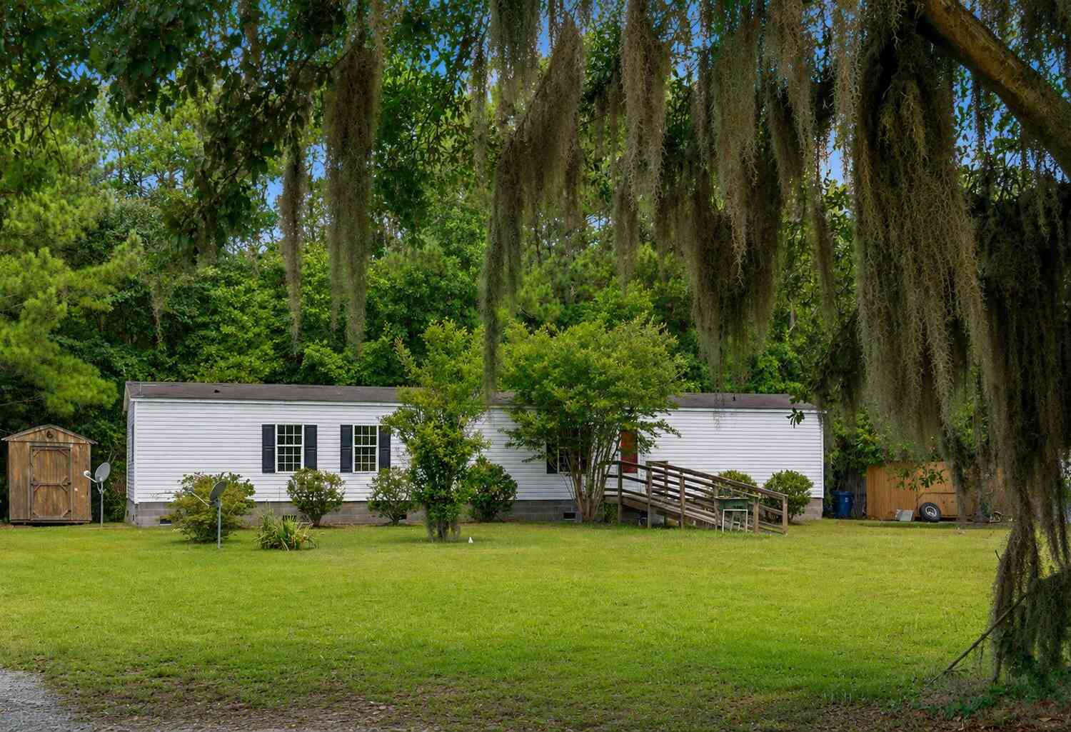 Homes For Sale - 509 Pooshee Plantation Way<br/> Bonneau, SC 29431