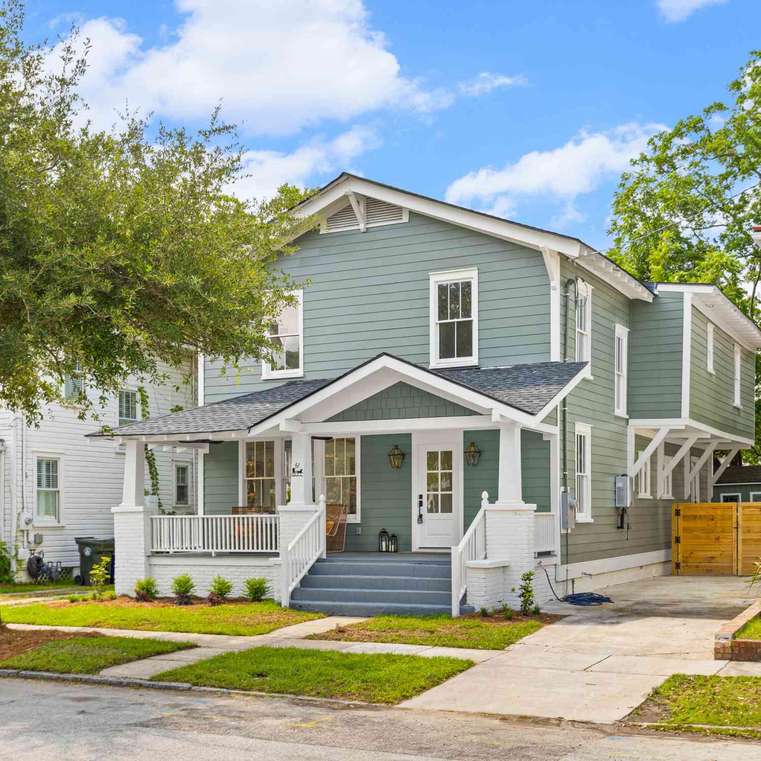 Homes For Sale - 61 Maple Street<br/> Charleston, SC 29403