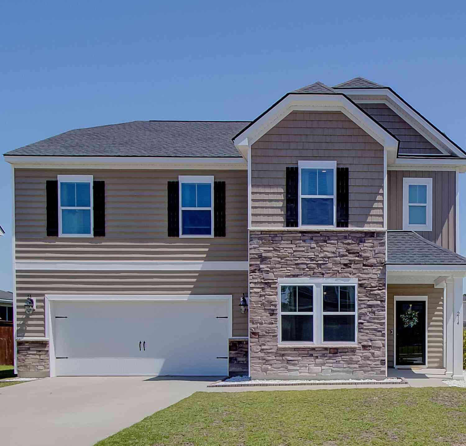 Homes For Rent - 214 Honey Horn Drive<br/> Summerville, SC 29486