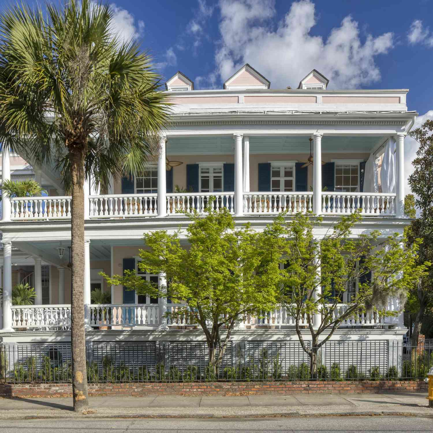 Homes For Rent - 201 Ashley Avenue<br/> Charleston, SC 29403