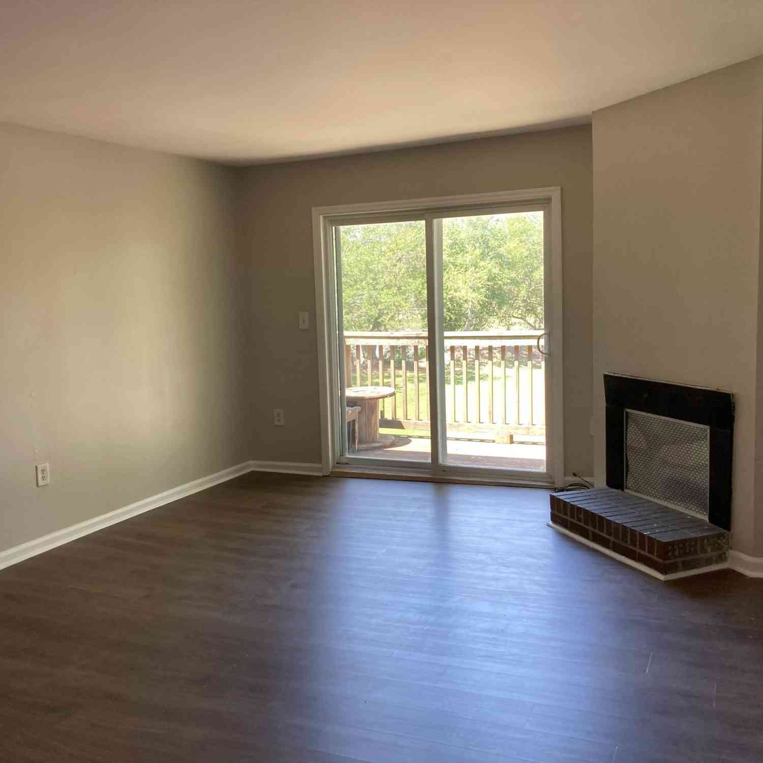 Homes For Rent - 1402 Camp Road #APT 16G<br/> Charleston, SC 29412