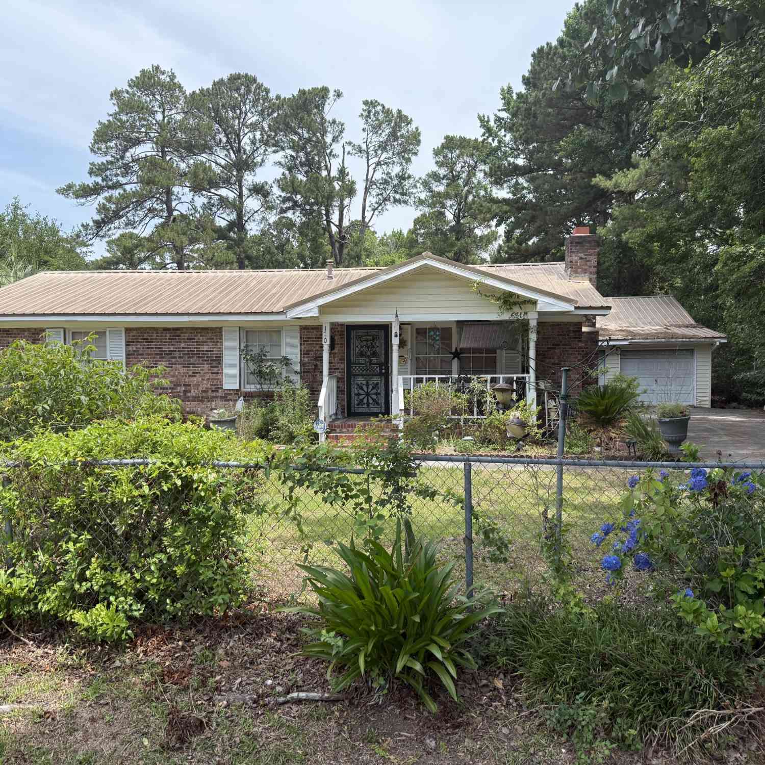 Homes For Sale - 170 Madison<br/> Walterboro, SC 29488