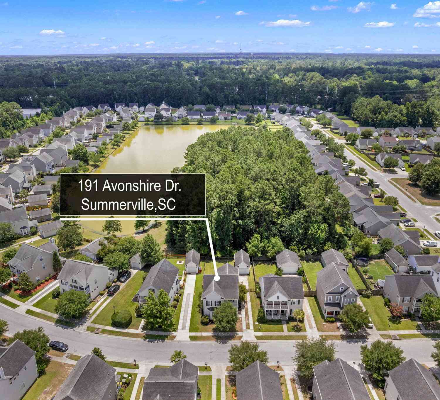 Homes For Sale - 191 Avonshire Drive<br/> Summerville, SC 29483