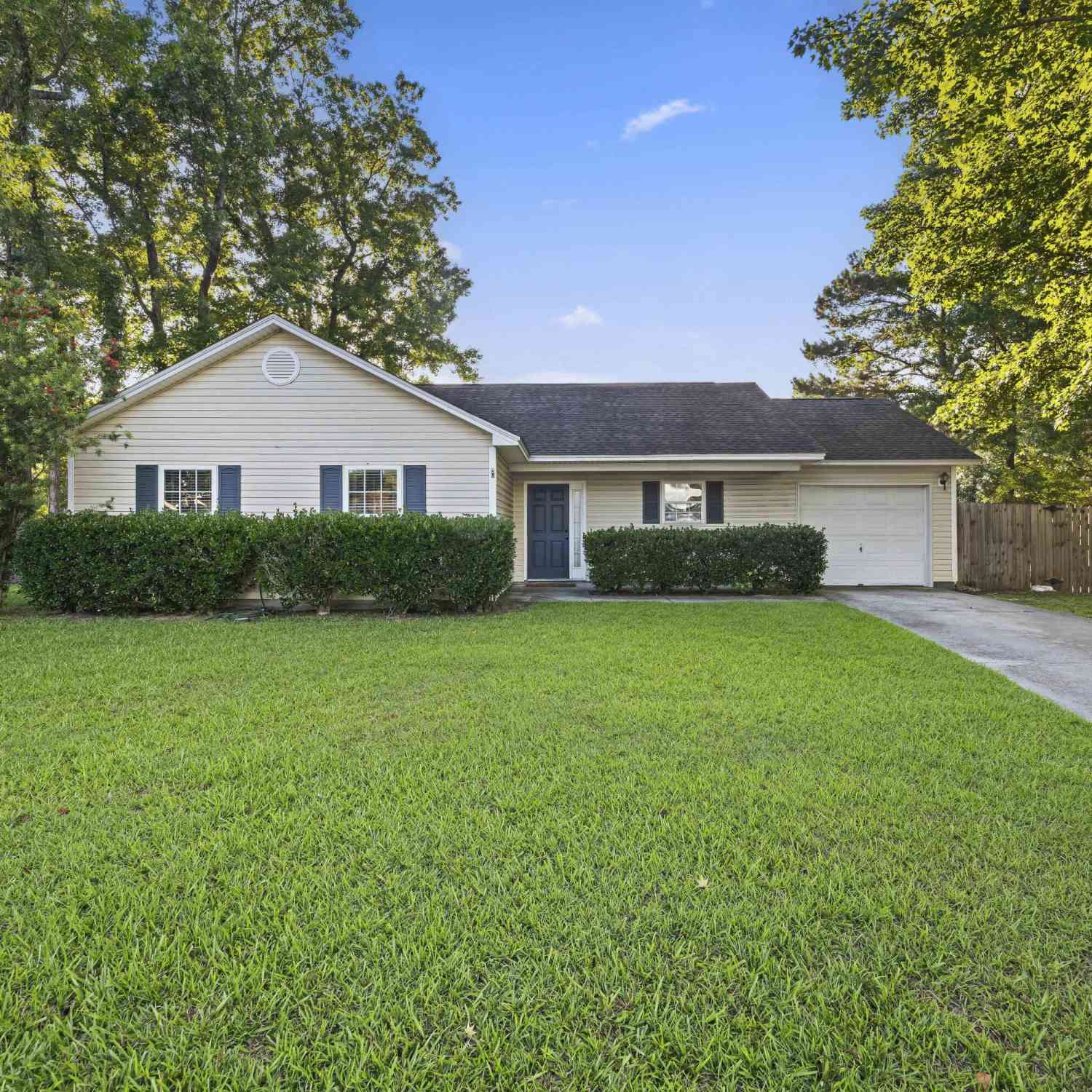 Homes For Sale - 2878 August Road<br/> Johns Island, SC 29455