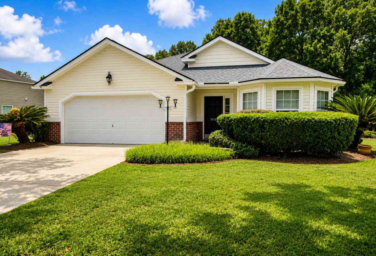 Homes For Sale - 7416 Painted Bunting Way<br/> Hanahan, SC 29410