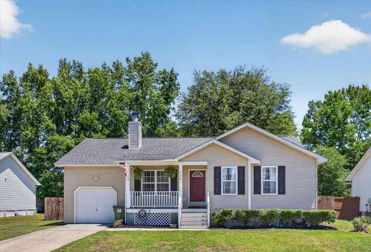 Homes For Sale - 120 Rail Drive<br/> Summerville, SC 29486