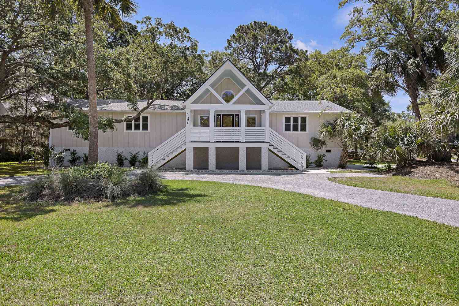 Homes For Rent - 137 Sparrow Drive<br/> Isle of Palms, SC 29451