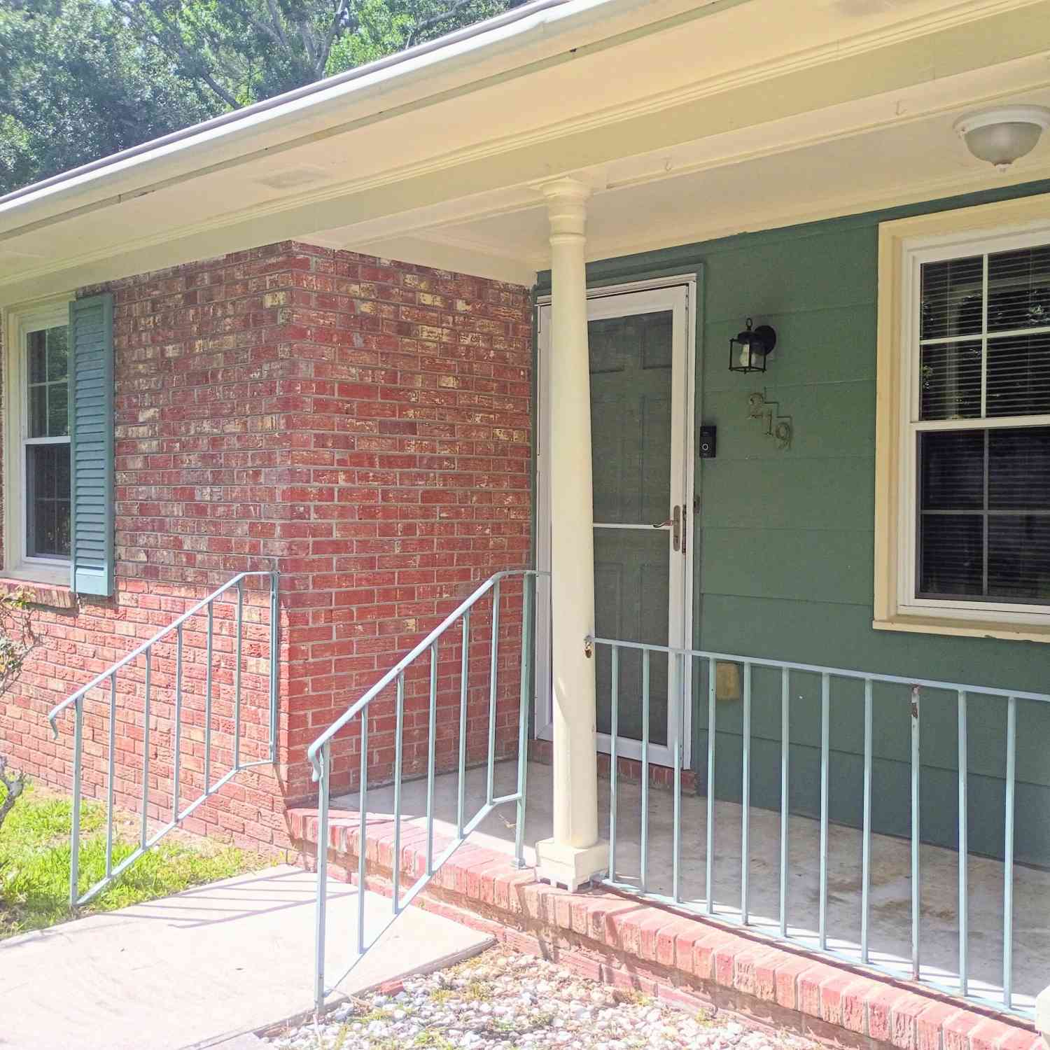 Homes For Rent - 219 Judith Drive<br/> Summerville, SC 29485
