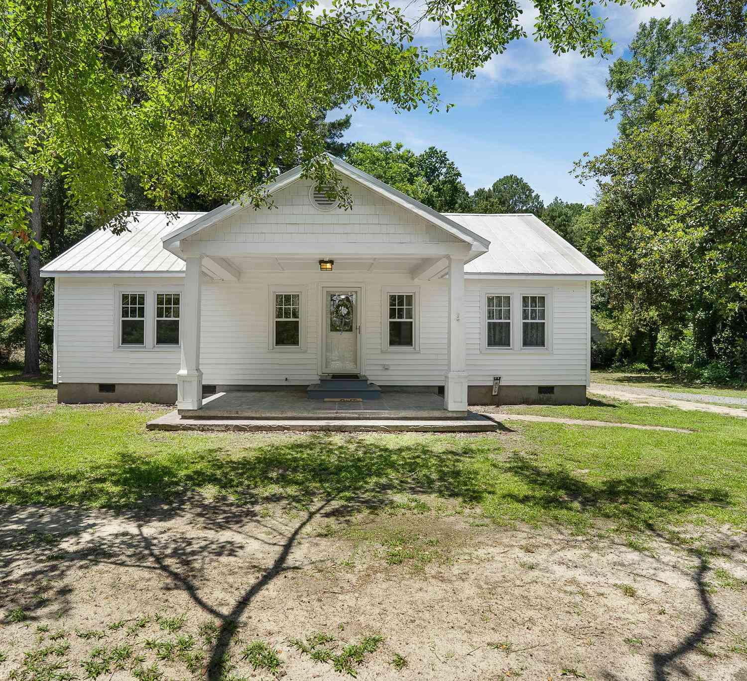 Homes For Sale - 1737 Pinopolis Road<br/> Moncks Corner, SC 29461