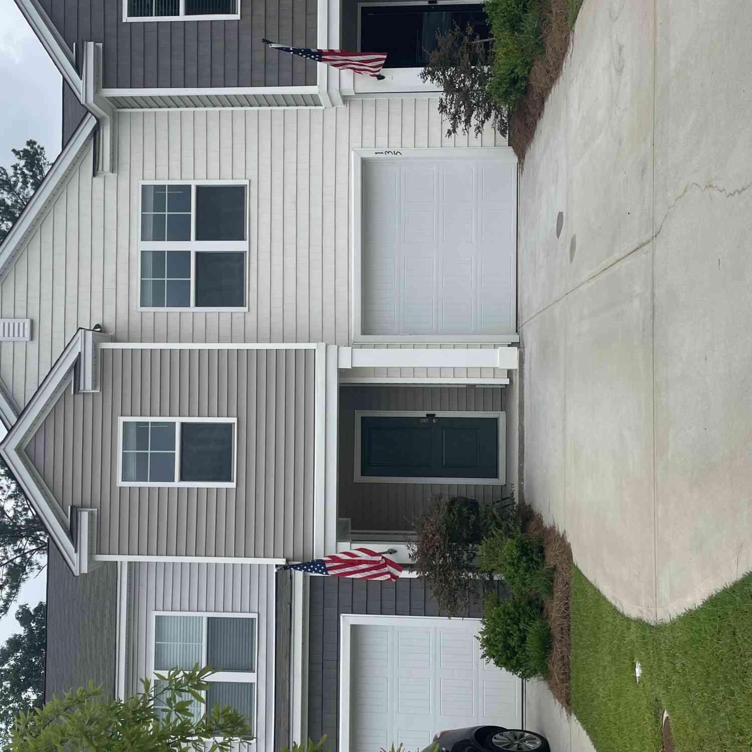 Homes For Rent - 135 E Sunrise Lane<br/> Summerville, SC 29486