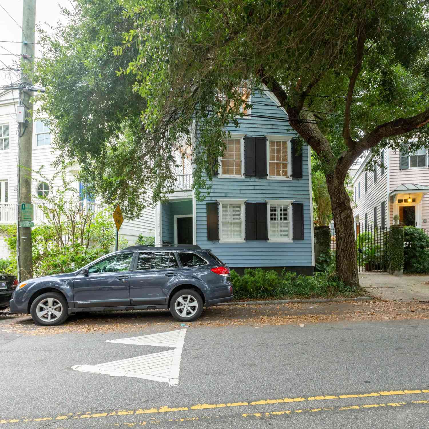 Homes For Rent - 13 Elizabeth #B<br/> Charleston, SC 29403