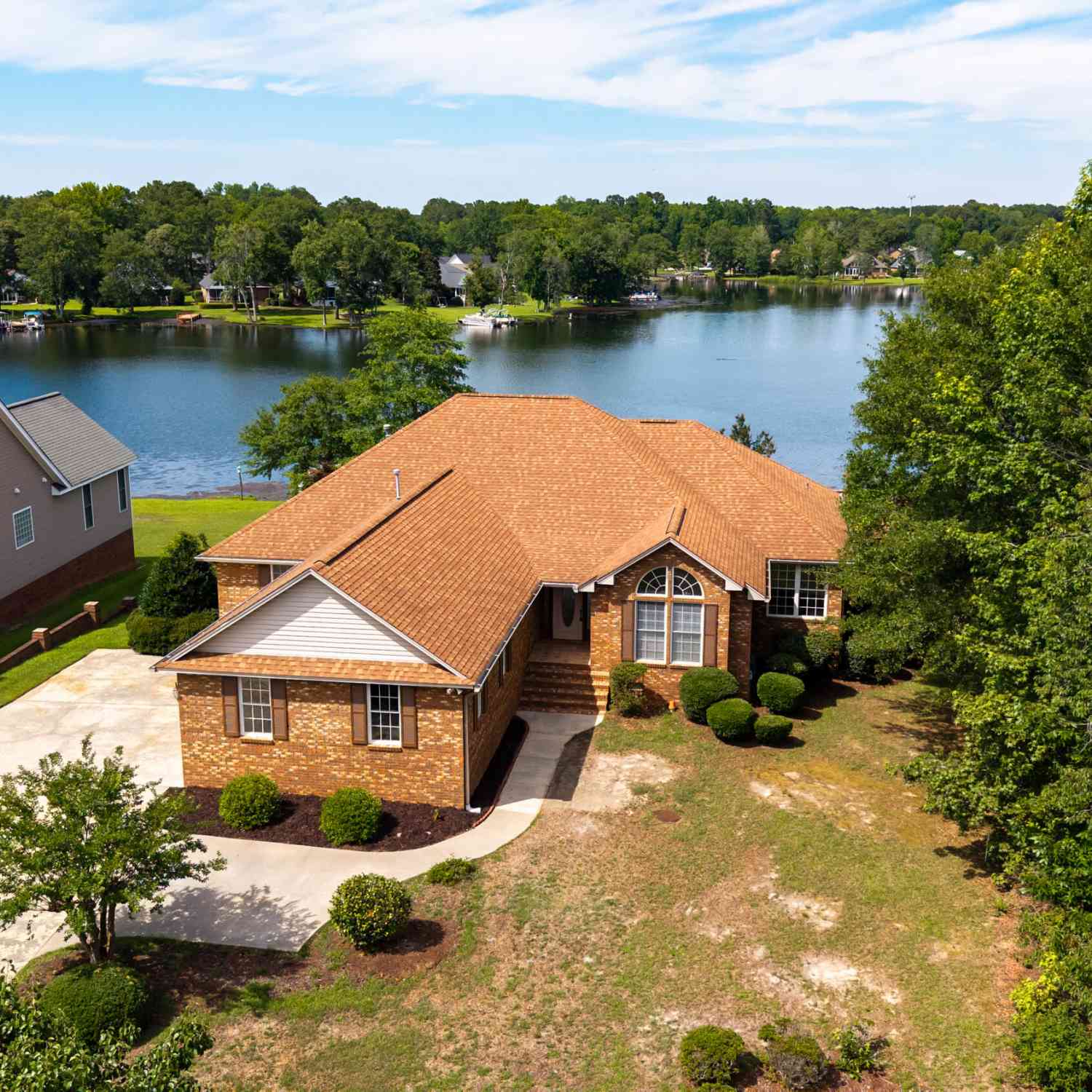 Homes For Sale - 3 Green Lake Drive<br/> Clarendon County, Manning, SC 29102