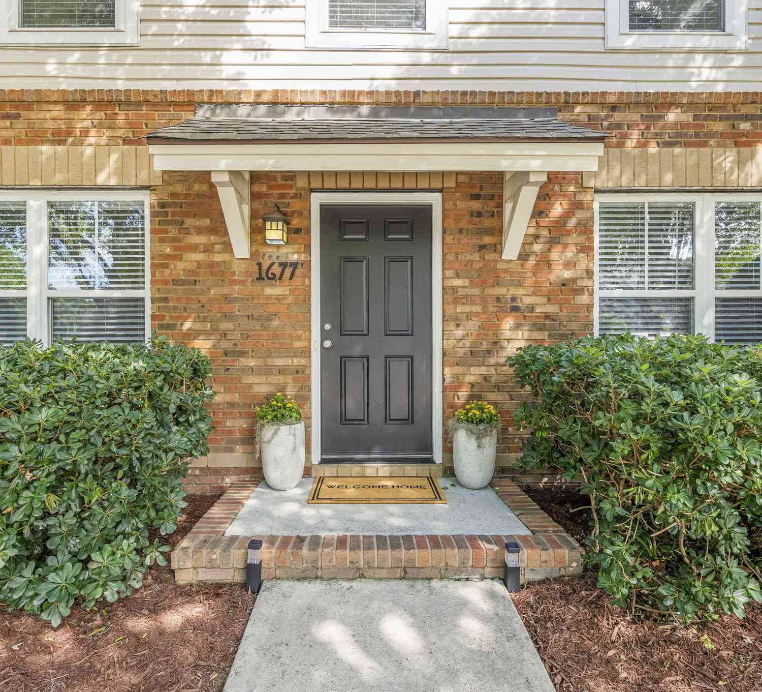 Townhouse For Sale - 1677 Lauda Drive<br/> Mount Pleasant, SC 29464