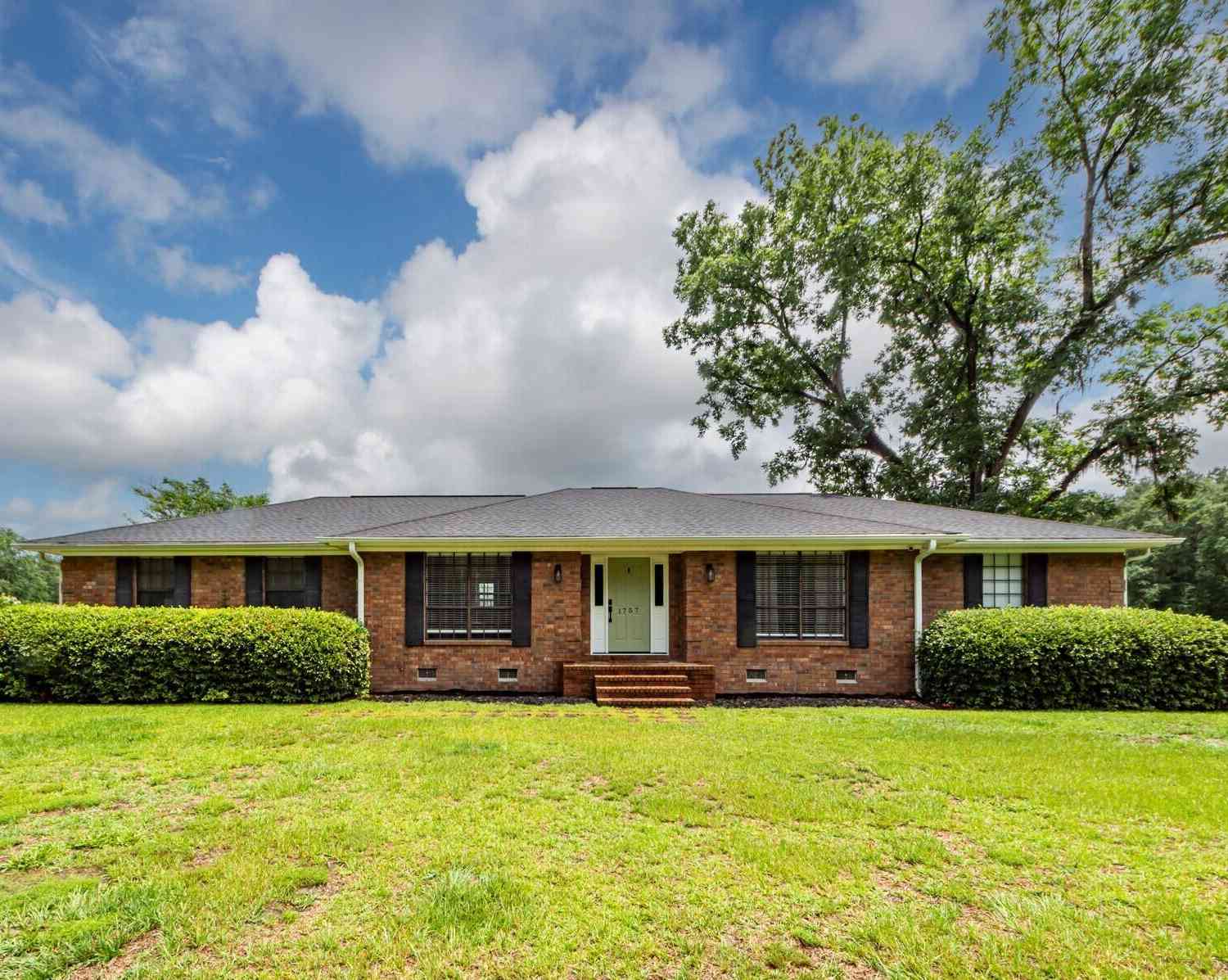 Homes For Sale - 1757 Zion Road<br/> Dorchester, SC 29437
