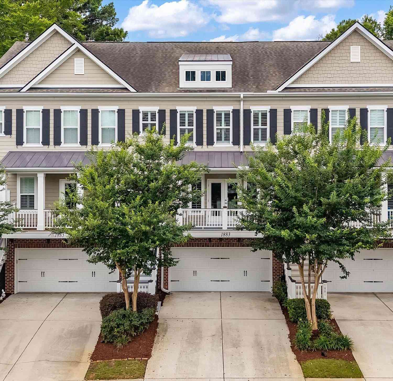 Townhouse For Sale - 1883 Carolina Towne Court<br/> Mount Pleasant, SC 29464