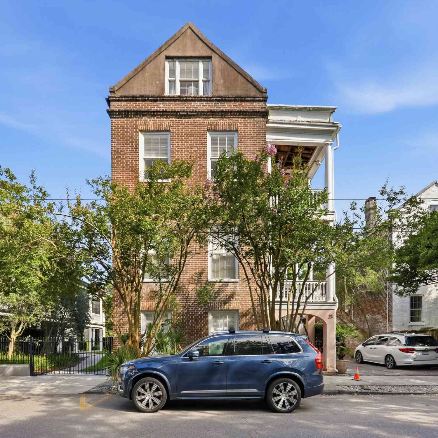 Condo For Sale - 25 Montagu Street #APT C<br/> Charleston, SC 29401