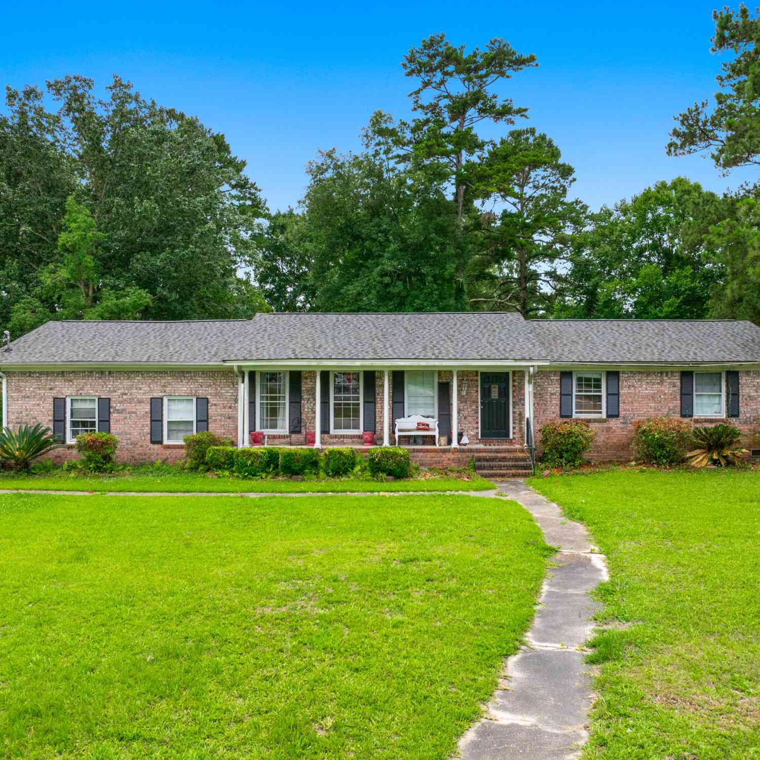 Homes For Sale - 100 Madison Avenue<br/> Ladson, SC 29456