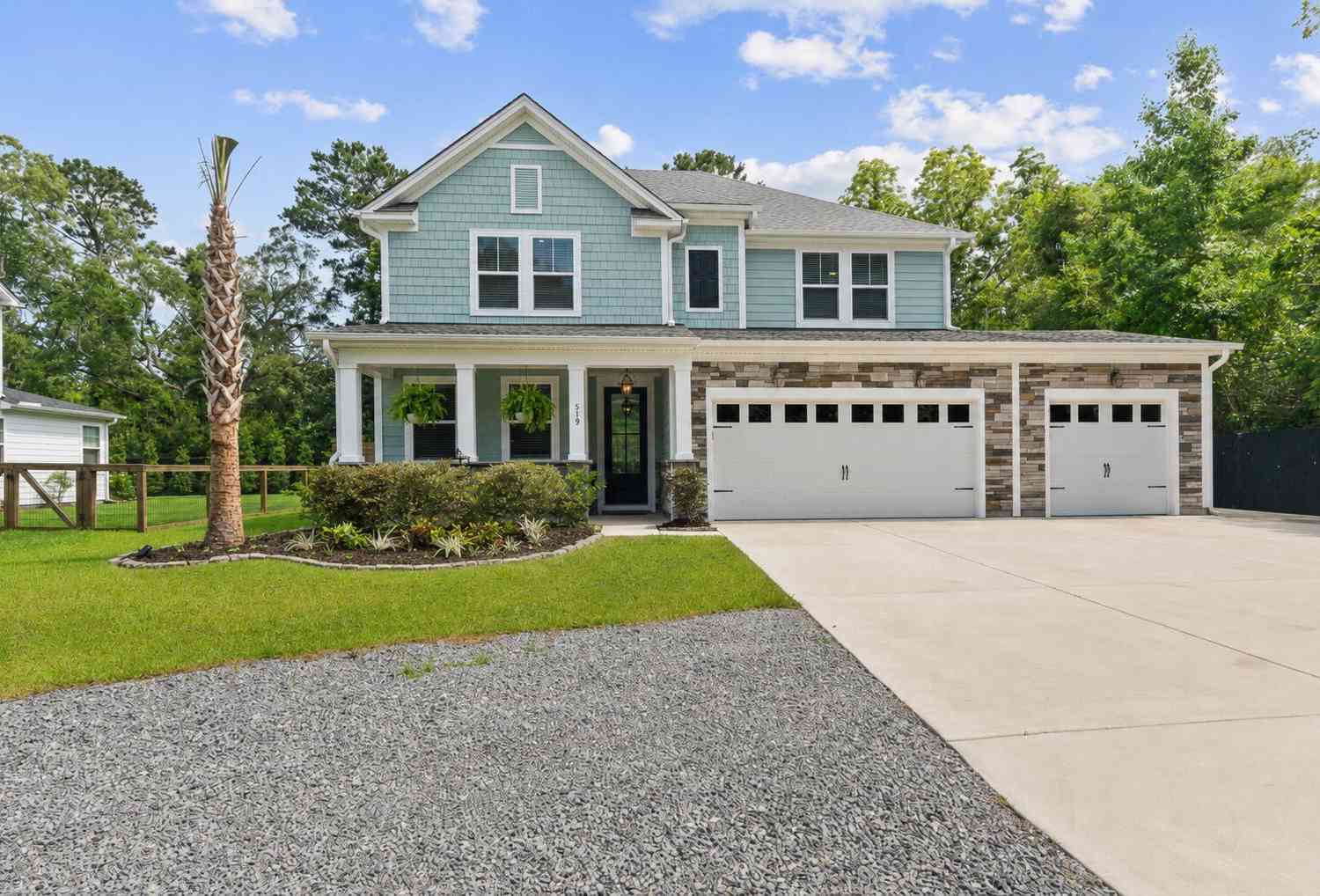 Homes For Sale - 519 Coaxum Road<br/> Mount Pleasant, SC 29464