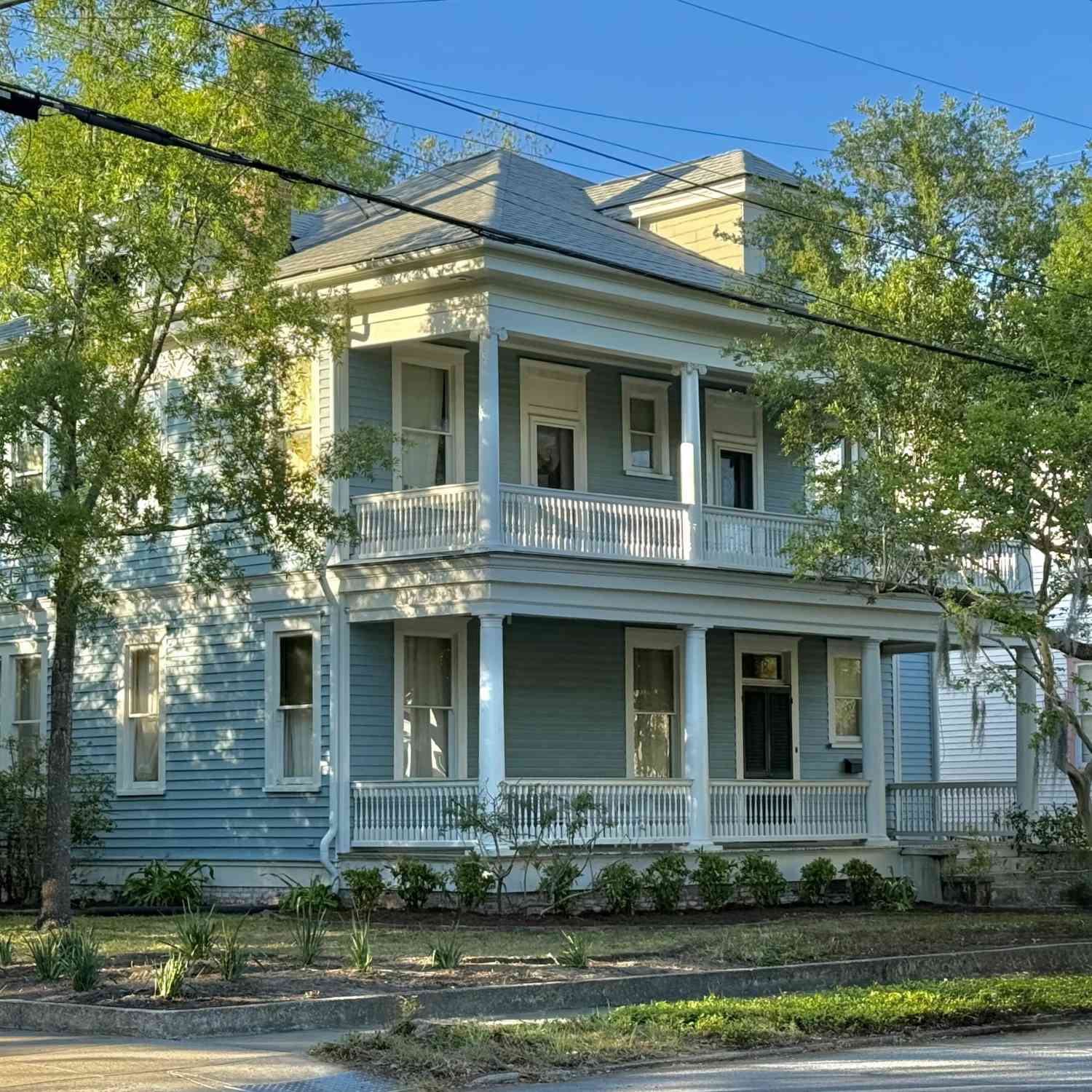 Homes For Sale - 518 Huger Street<br/> Charleston, SC 29403