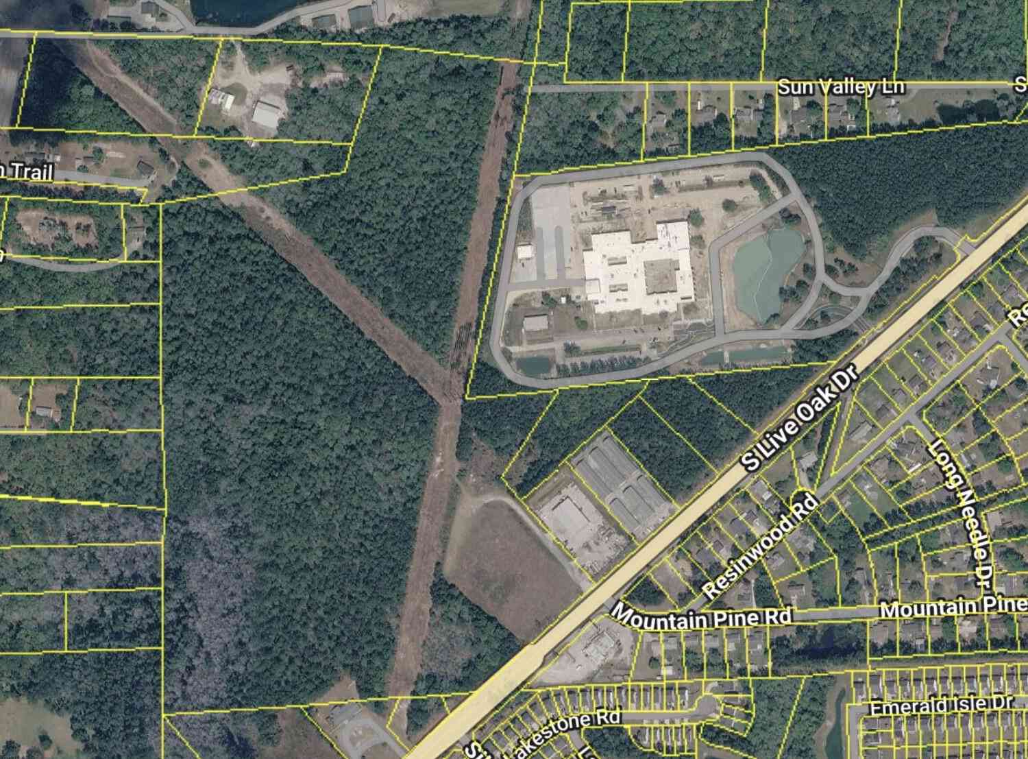 Vacant Land For Sale - 1071 S Live Oak Drive<br/> Berkeley County, Moncks Corner, SC 29461