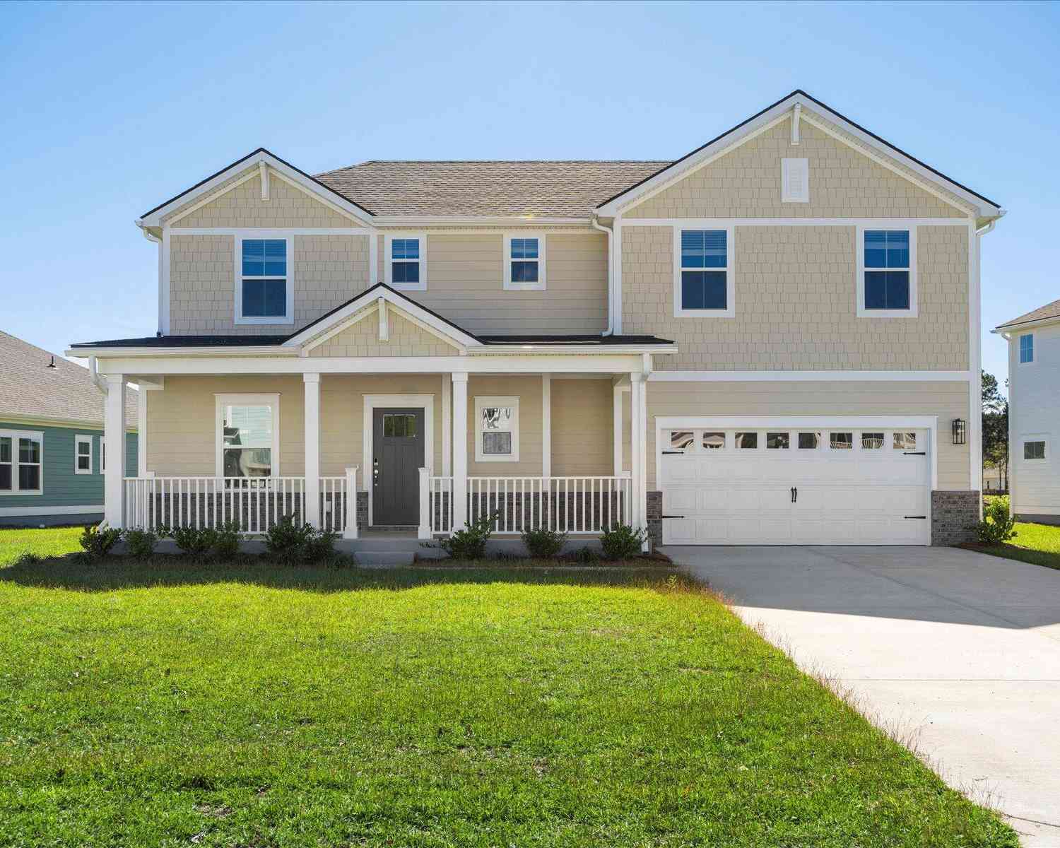Homes For Sale - 380 Calm Water Way<br/> Summerville, SC 29486