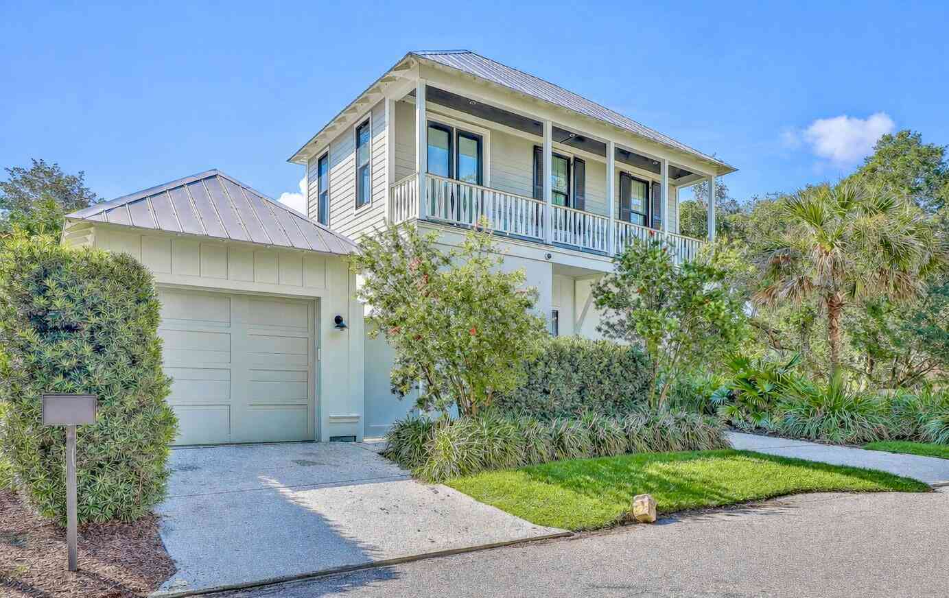 Homes For Rent - 105 May Lane<br/> Mount Pleasant, SC 29464