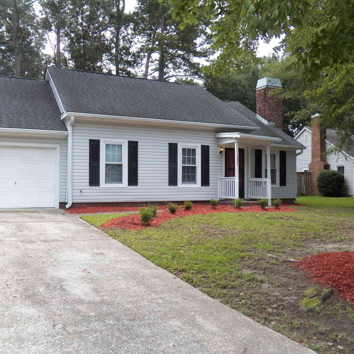 Homes For Sale - 105 Commons Way<br/> Goose Creek, SC 29445
