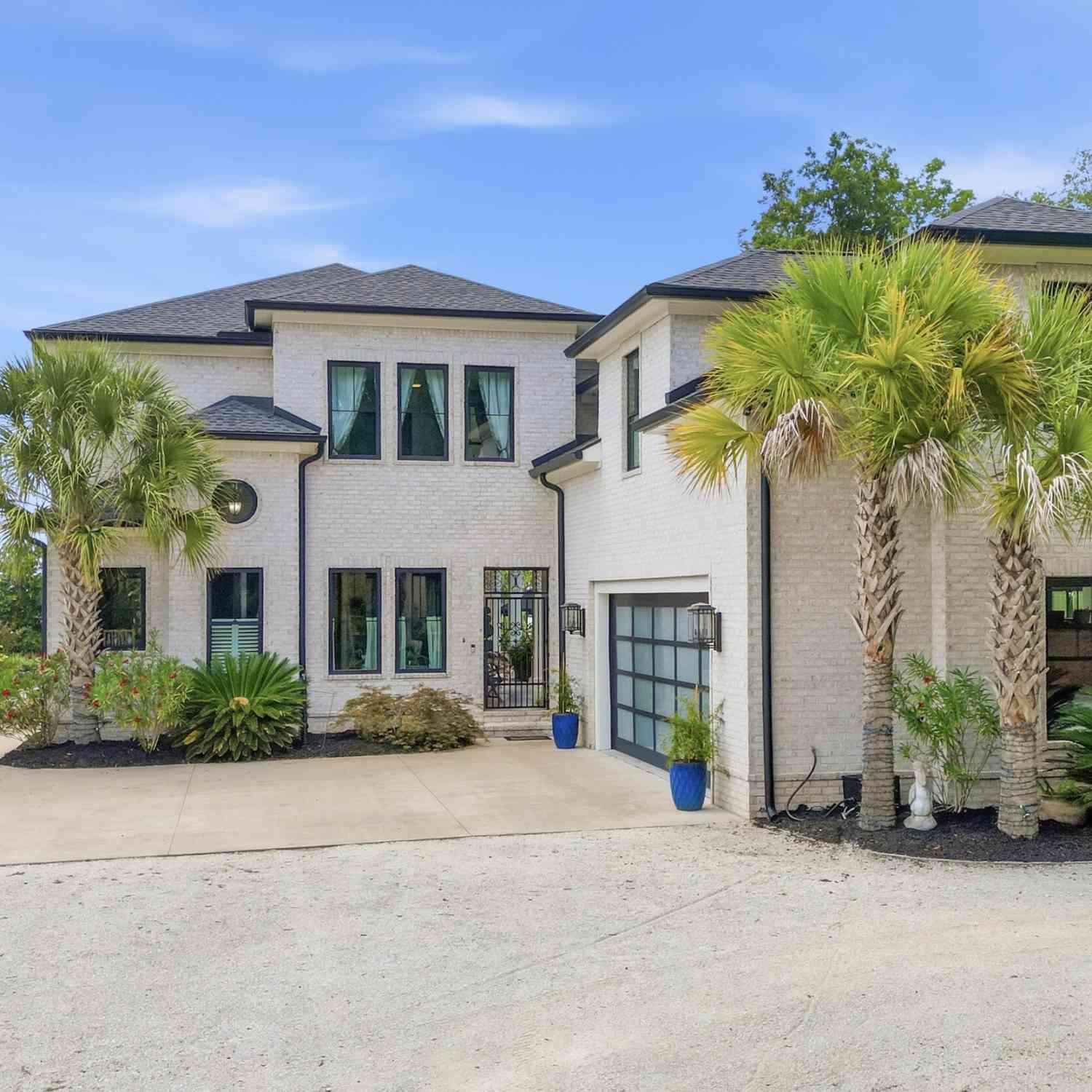 Homes For Sale - 547 Bannockburn Drive<br/> Pawleys Island, SC 29585