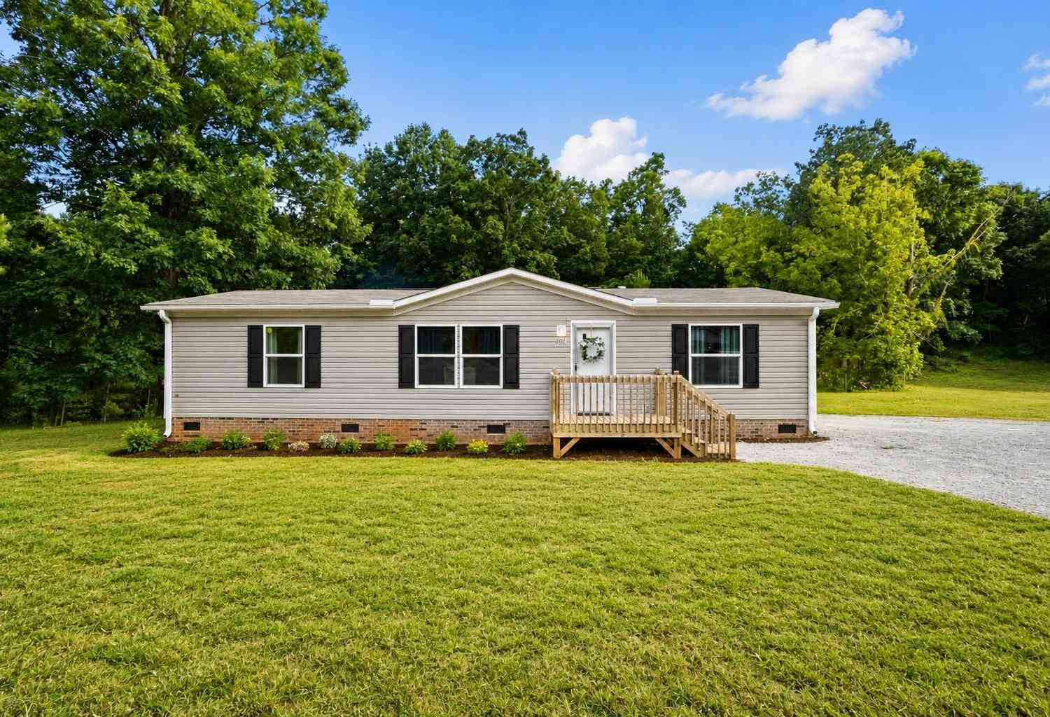 Homes For Sale - 101 Drucker<br/> Anderson County, Anderson, SC 29625