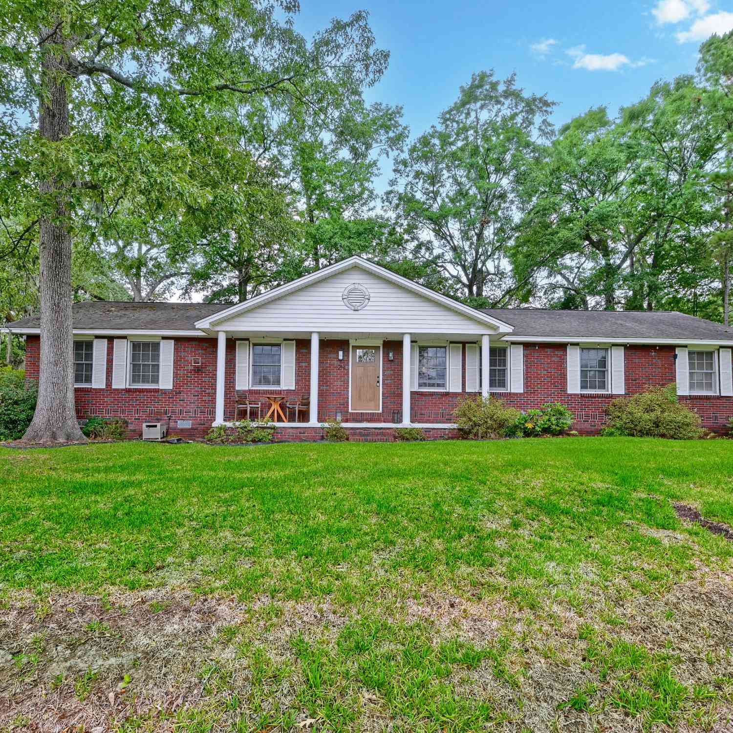 Homes For Sale - 1214 Redeemer Drive<br/> Hanahan, SC 29410