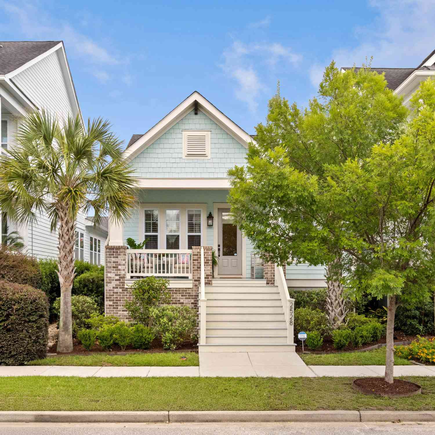 Homes For Sale - 2528 Josiah Street<br/> Berkeley County, Charleston, SC 29492
