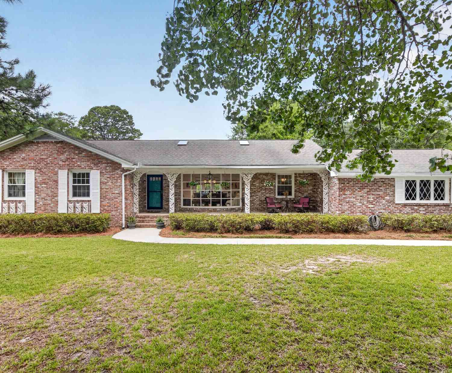 Homes For Sale - 403 Rotherwood Drive<br/> Charleston, SC 29407