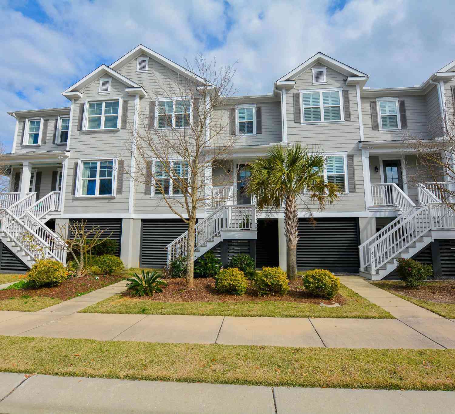 Homes For Rent - 1596 Prince Edward Street<br/> Mount Pleasant, SC 29466
