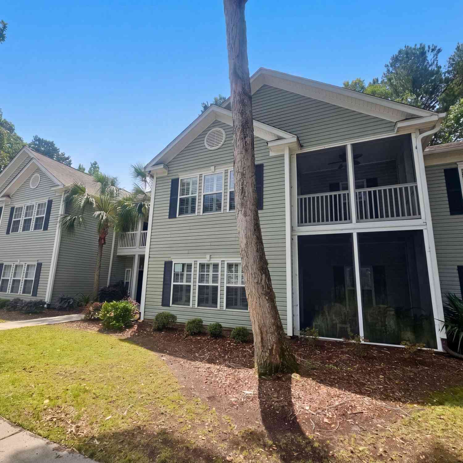 Townhouse For Sale - 906 W Marymont Lane<br/> Charleston, SC 29414