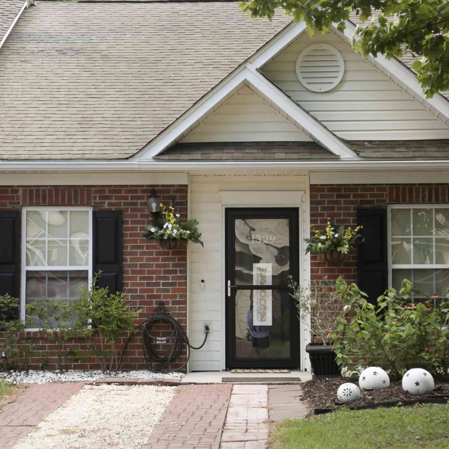 Townhouse For Sale - 1329 Old Tabby Lane<br/> Mount Pleasant, SC 29464