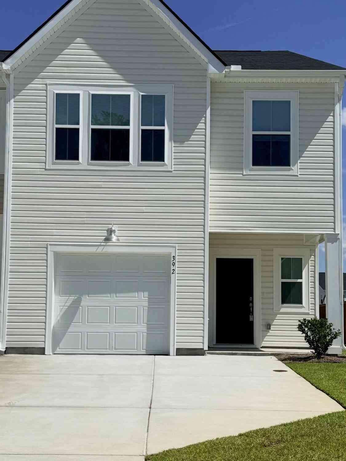 Townhouse For Sale - 392 Tiliwa Street<br/> Summerville, SC 29486