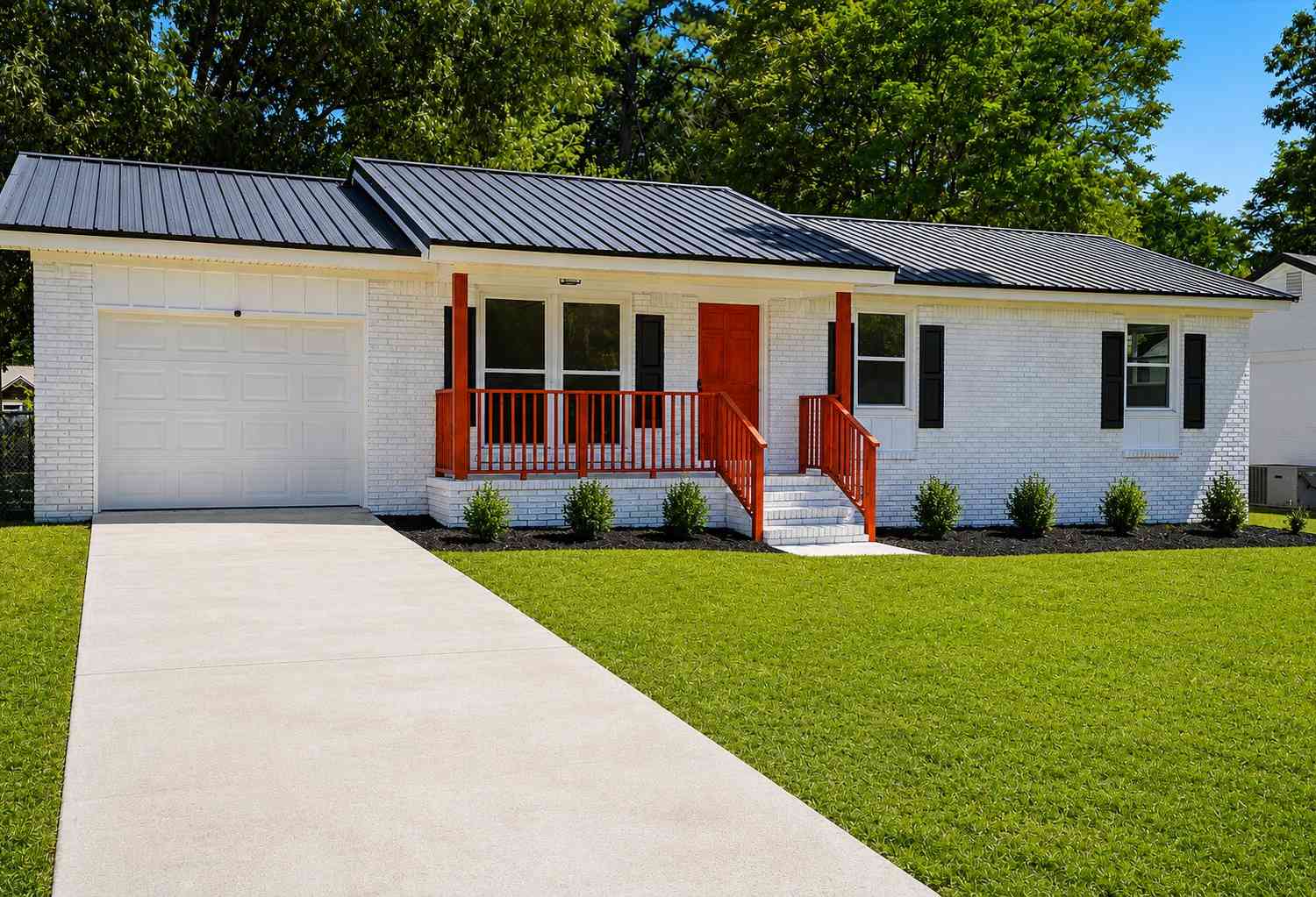 Homes For Sale - 452 Madeline Drive<br/> Goose Creek, SC 29445