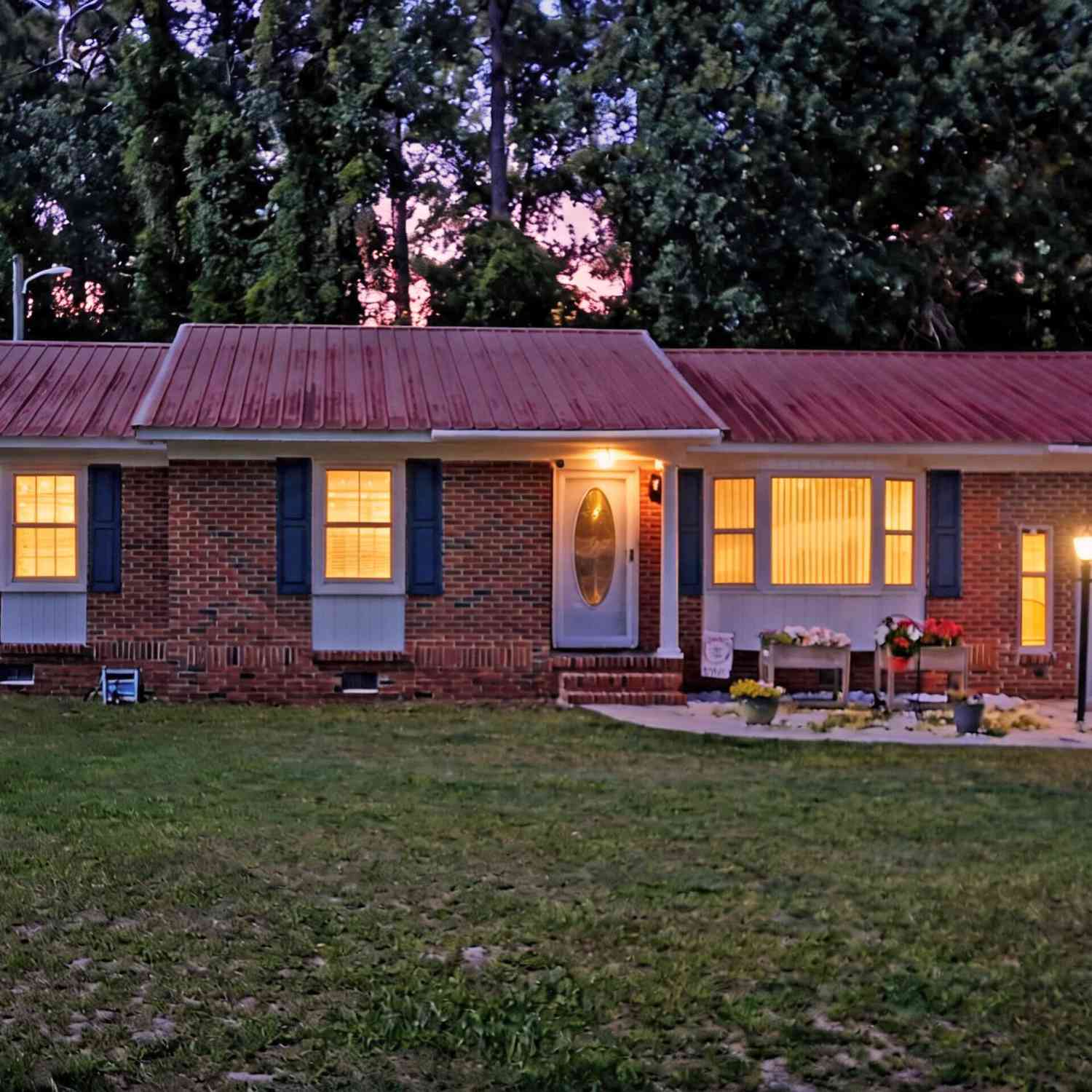 Homes For Sale - 165 Dandridge Road<br/> Colleton County, Walterboro, SC 29488