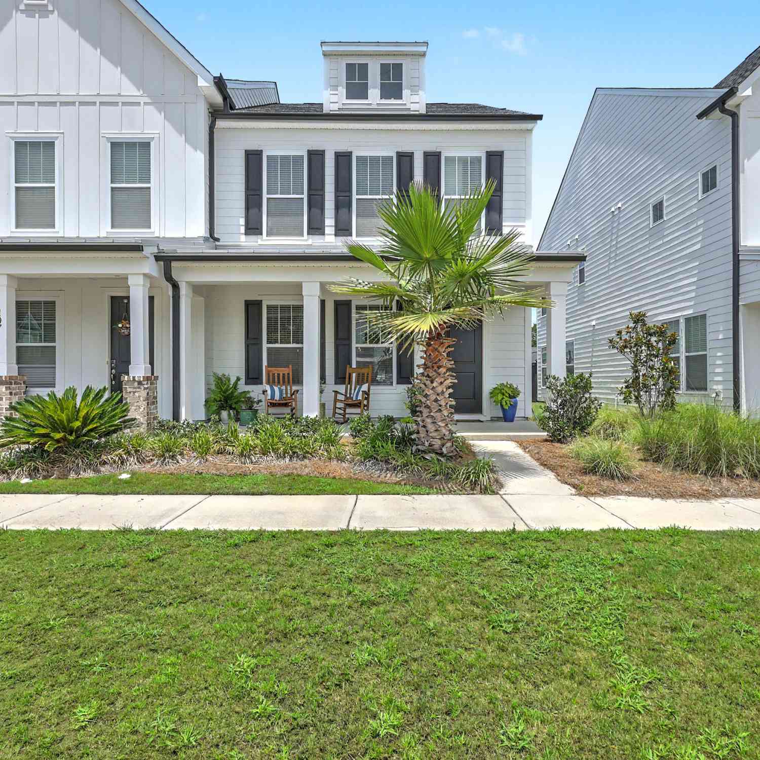 Townhouse For Sale - 109 Summer Tanager Drive<br/> Dorchester County, Ravenel, SC 29470
