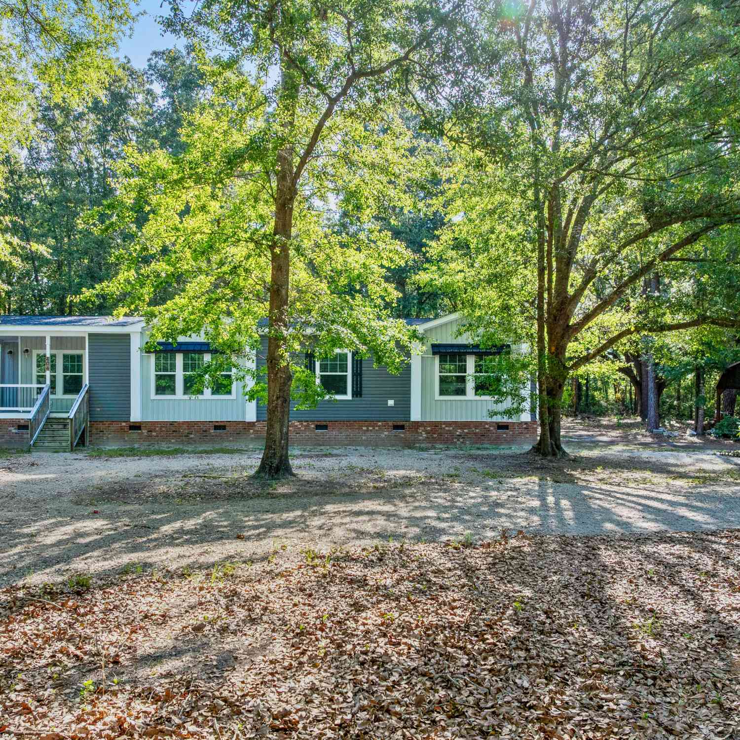 Homes For Sale - 404 Marion Road<br/> Dorchester, SC 29437