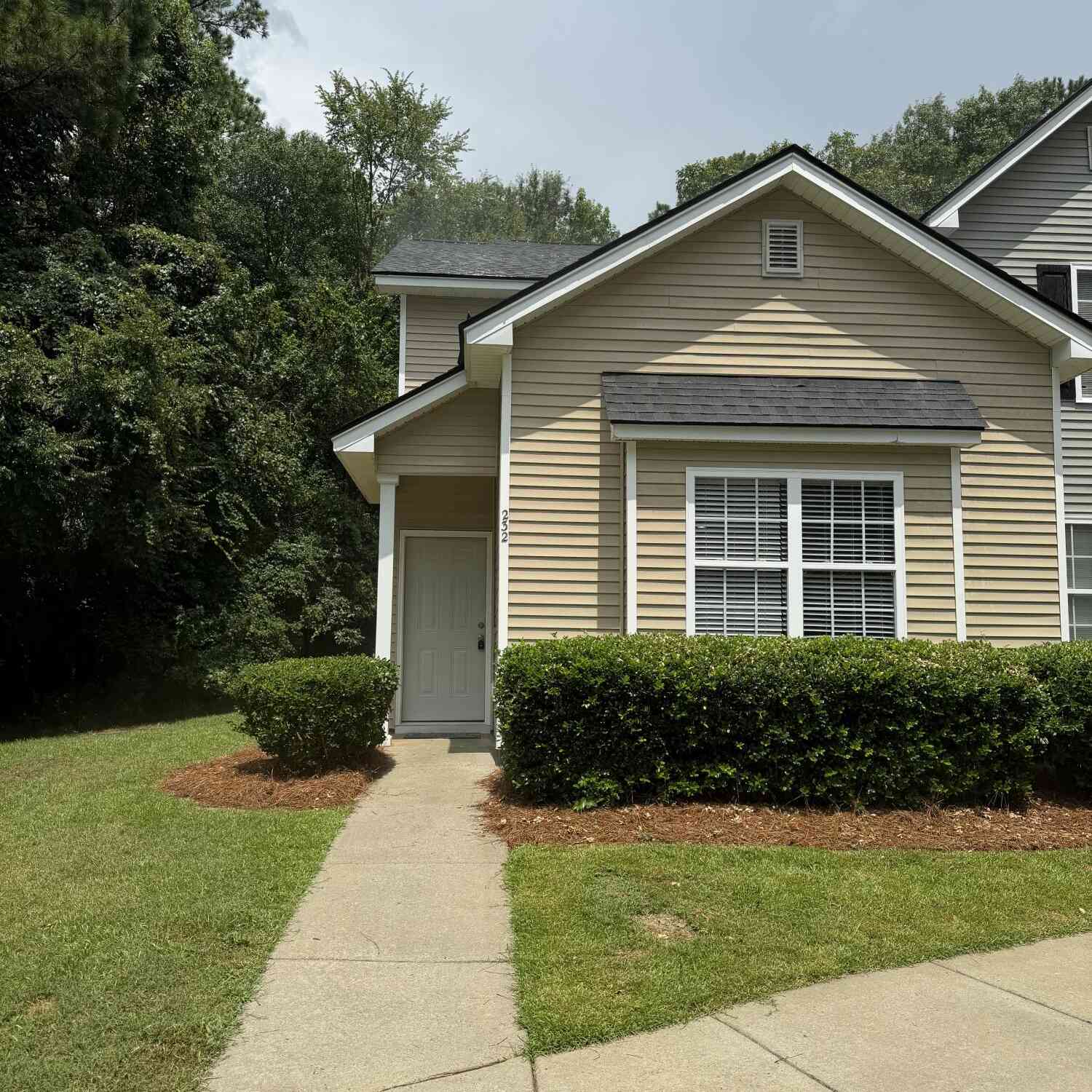Townhouse For Sale - 232 Brookshire Road<br/> Berkeley County, Goose Creek, SC 29445