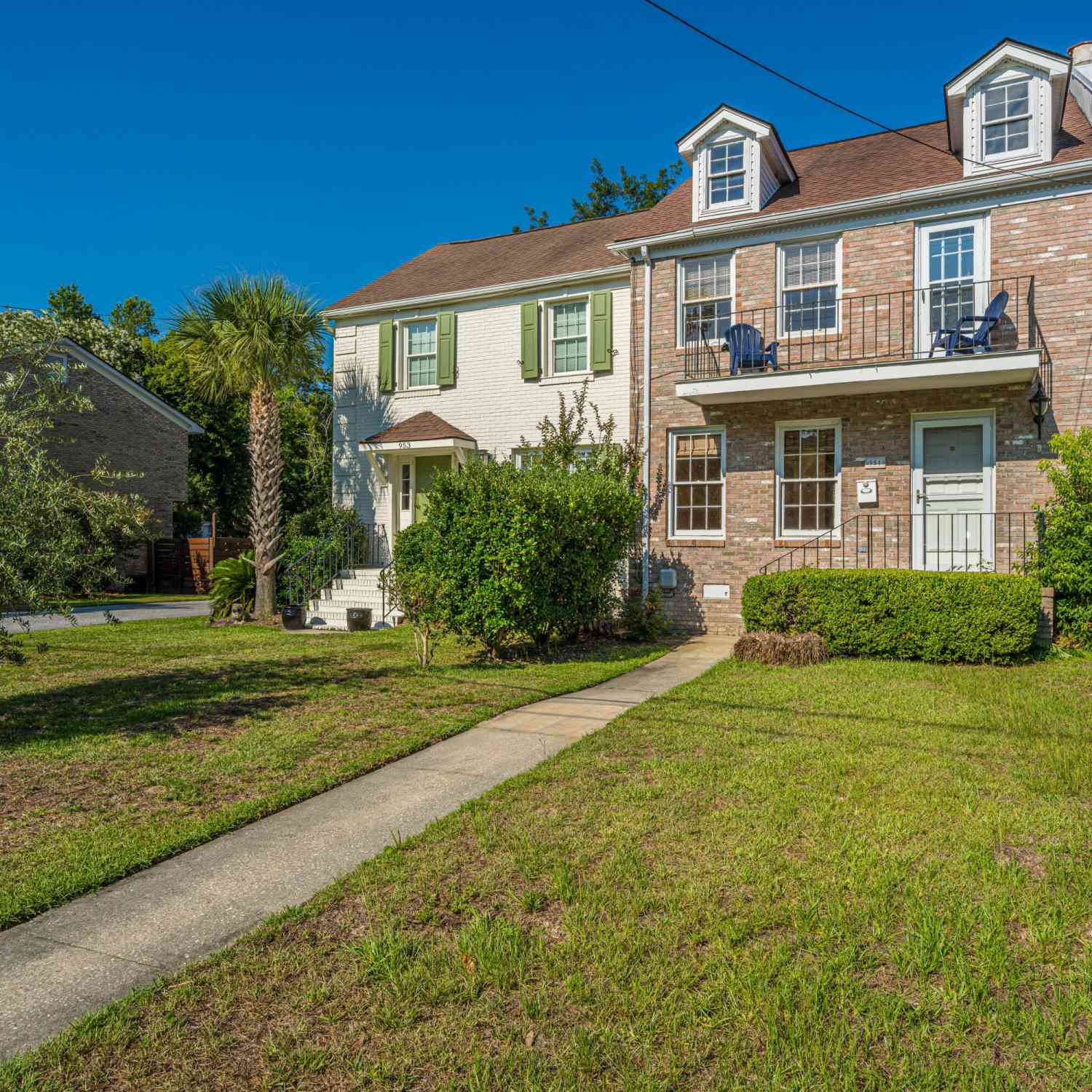 Townhouse For Sale - 951 Cottingham Drive<br/> Mount Pleasant, SC 29464